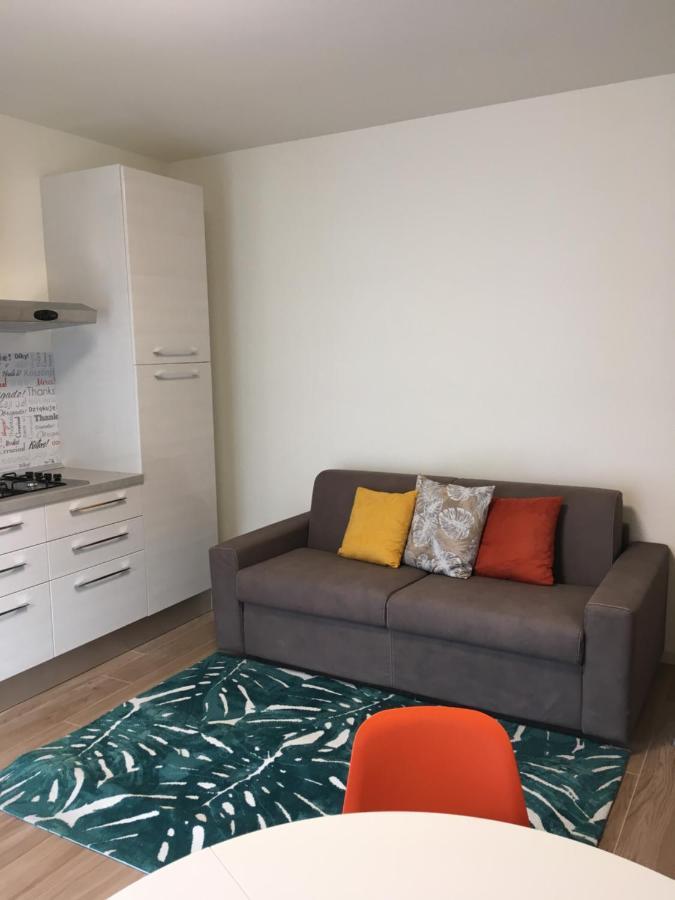 Residenza Elena Appartement Rimini Buitenkant foto